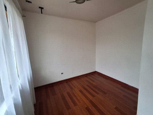 Amplia Casa En Sector Residencial Villa Doña Javiera