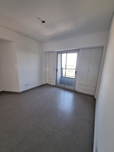 Duplex Tres Ambientes A Estrenar José Mármol Terrazas De Bynnon (frente A Estación)