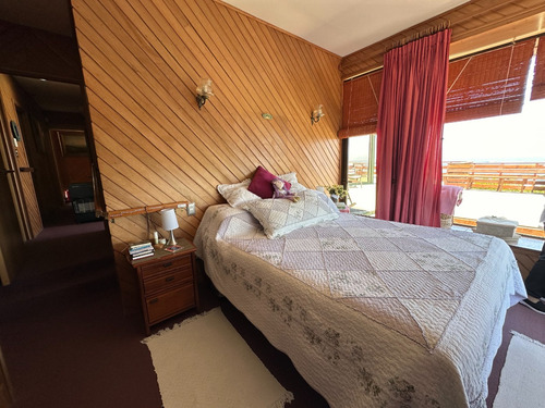 Casa En Primera Linea Con Increíble Vista Al Mar 10.000mts2