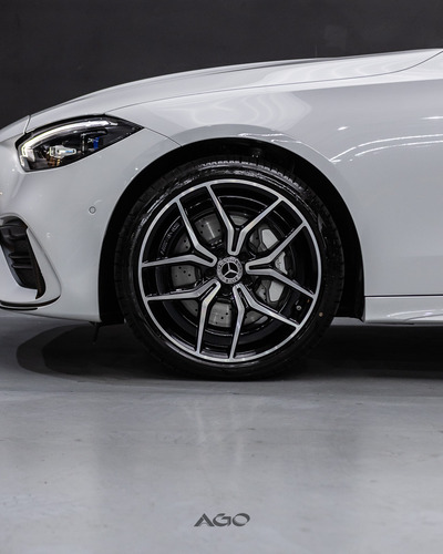 Mercedes-Benz 300 AMG Line