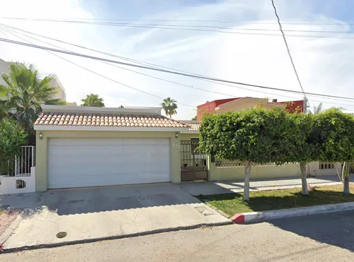 Gran Oportunidad De Inversión - Casa Economica En Venta (remate) - De La Mantarraya 135, La Selva Fidepaz, 23094 La Paz, B.c.s.