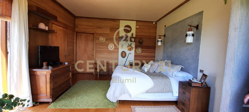 Casa Con Orilla De Lago, Puerto Varas, 3 Dormitorios, 2 B...