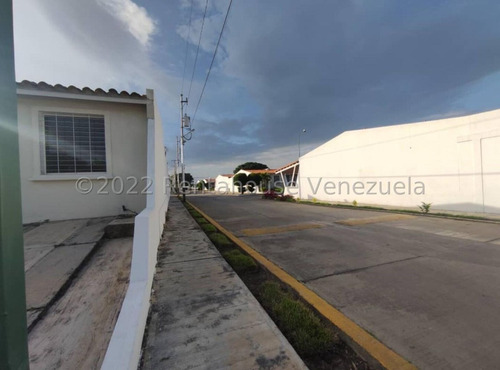 Imagen 28 de 30 de °!casa En Venta En Roca Nostra Cabudare, Lara 23-6423 Ac