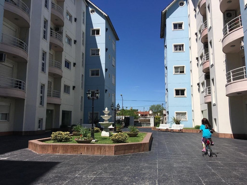 Imagen 14 de 14 de Departamento En 2 Plantas 4 Ambientes / Venta / San Justo