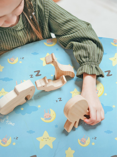 Rollo Para Pared Y Muebles Diseño Estrellas Y Luna 5 Metros