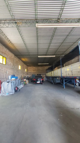 Imagen 4 de 4 de Galpón · Venta · Maipú · Gral. Gutierrez · 1 Baño