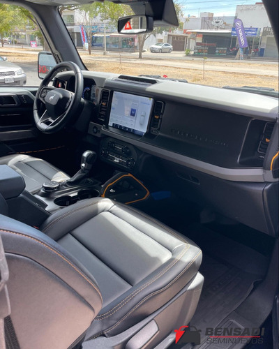 Ford Bronco Sasquatch 2021