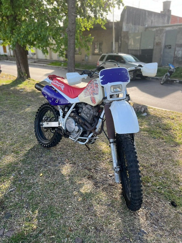 Imagen 3 de 8 de Honda Xr600r. Sin Restaurar !!