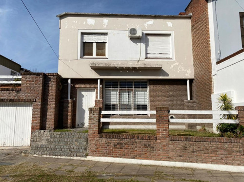 Imagen 2 de 20 de Casa En Barrio Dalmine Viejo