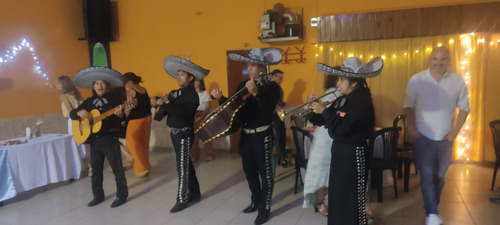 Mariachis Contratar Mariachis Serenata Animacion Show Zona