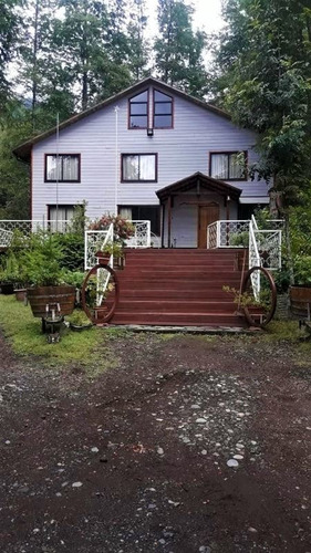 Imagen 1 de 30 de Casa En Venta En Pucón