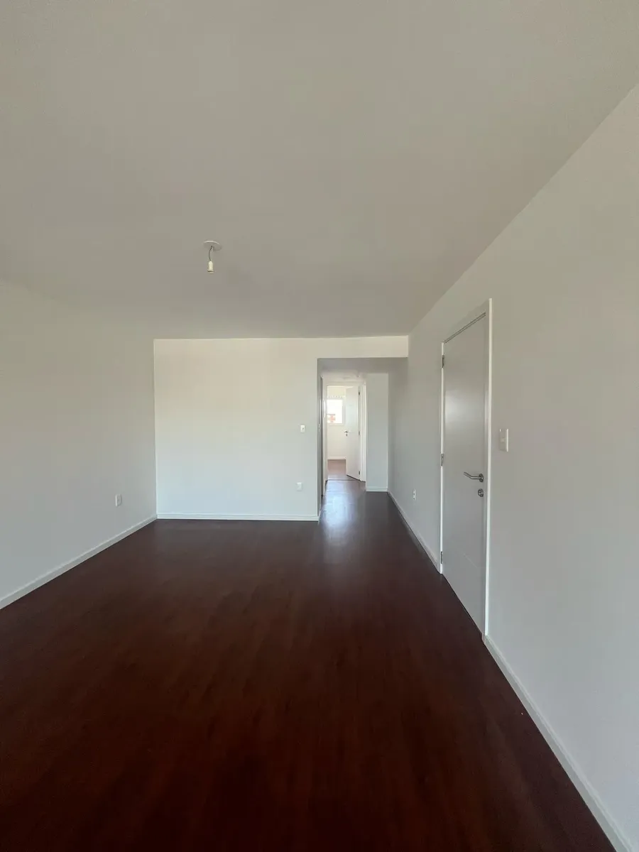 Piso Alto - Vista - Impecable  Garage · Foto 4