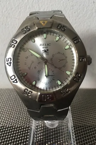 Reloj relic wet 2025