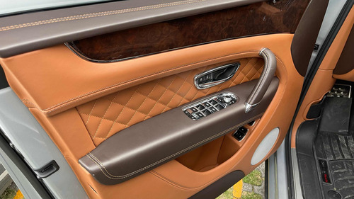 Bentley Bentayga W12 W12