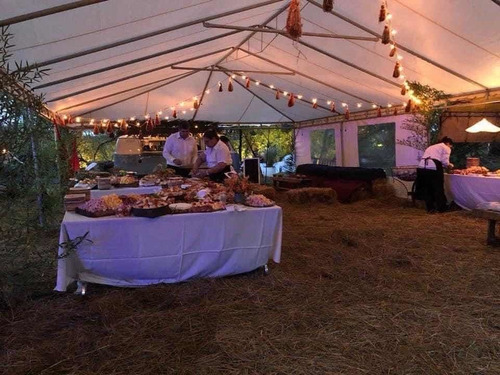 Imagen 3 de 5 de Alquiler Carpas Eventos Gazebos Pisos Escenarios