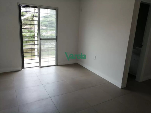 Venta De 3 Casas En Un Padrón. 2 Alquiladas, Ideal Inversor, Shangrila