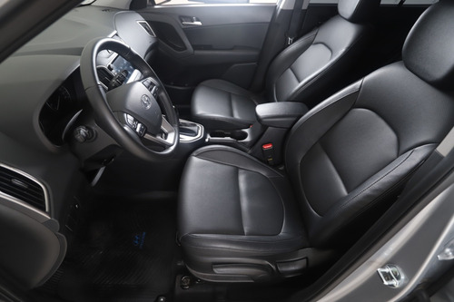 Imagen 10 de 15 de Hyundai Creta 1.6 Safety 2021