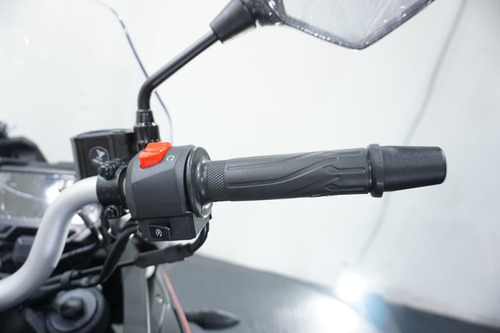 Imagen 13 de 23 de Voge 300 Ds Con Baul De Regalo Moto Touring