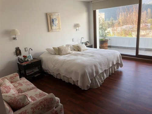 Imagen 8 de 14 de Casa En Venta De 4 Dorm. En Lo Barnechea / Camino Real