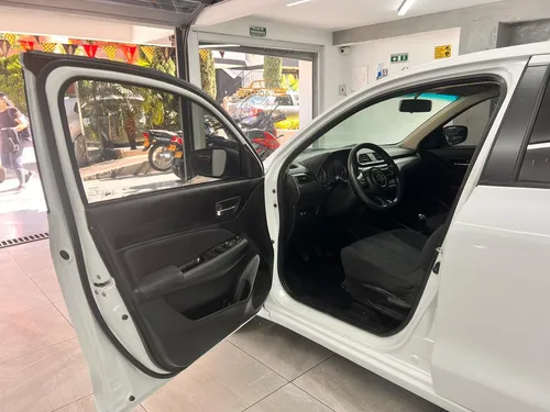 Suzuki Swift Dziere Mt 2022
