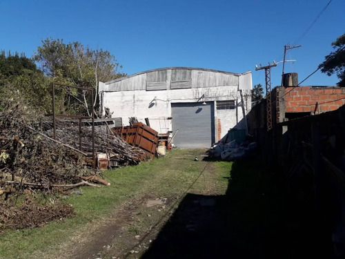 3 Locales , Galpon + Vivienda En 1ºpiso