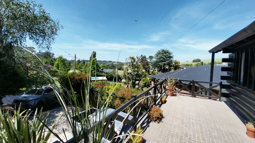Cabaña En Venta En Sierra De Los Padres. Zona Golf. Vista Panorámica