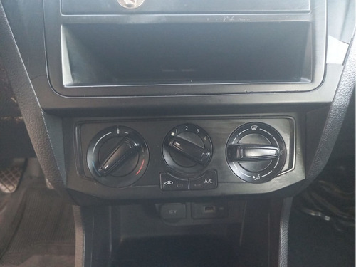 Volkswagen Gol 1.0 12V MPI TOTALFLEX 4P MANUAL