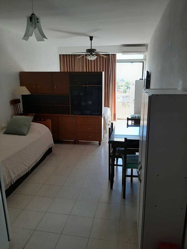 Imagen 3 de 5 de Departamamente Monoambiente En Zona Centrica