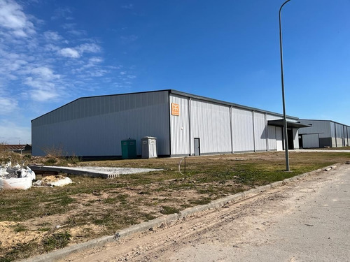 Imagen 3 de 11 de Galpon En Venta En Parque Industrial