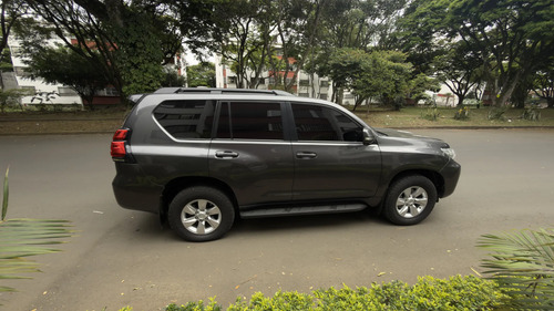 Toyota Prado 3.0 Tx-l Fl 2 Ii BLINDAJE ULTRALIVIANO