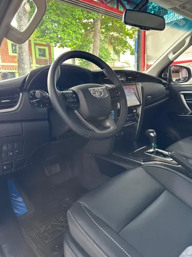 Toyota Fortuner Sw4