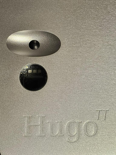 Imagen 3 de 4 de Chord Hugo Tt 1 Dac + Previo + Amplificador De Auriculares