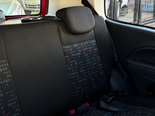 Fiat Uno 1.0 EVO VIVACE 8V FLEX 2P MANUAL