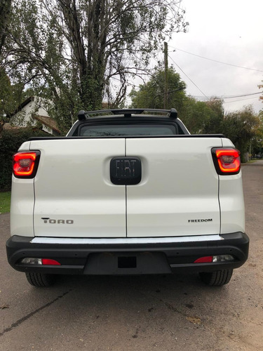 Fiat Toro 1.8 Freedom 4X2 At