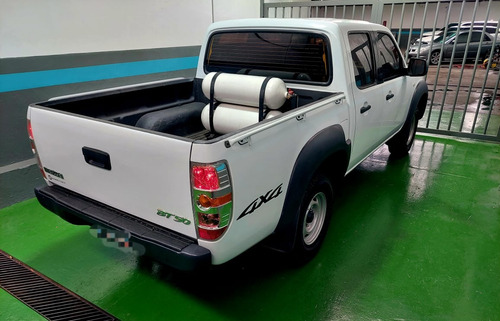 Imagen 3 de 14 de Mazda Bt-50 4x4