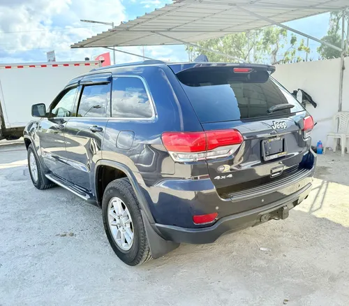 Jeep Grand Cherokee Laredo 2018