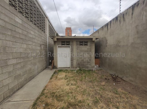 Imagen 28 de 30 de Galpones En Venta Zona Centro Barquisimeto 22-22091 #m