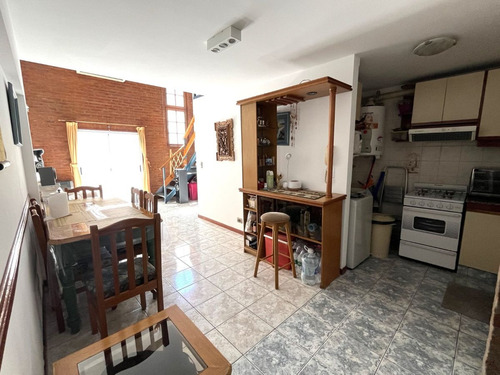 Venta Ph 2 Ambientes En Villa Pueyrredon Con Patio