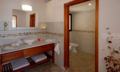 Turístico Hotel En Venta Ubicado En Pinar De Festa, Bariloche
