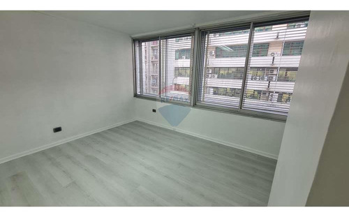 Recién Remodelada P. Ahumada: Ideal Profesionales