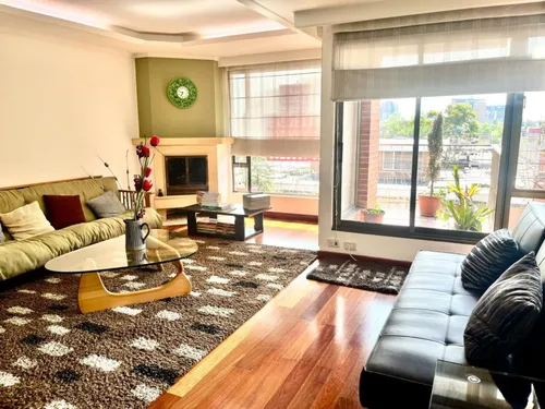 Apartamento En Venta En Chicó Navarra. Cod V11989