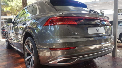 Imagen 8 de 25 de Audi Q8 0km 2023 3.0 55 Tfsi Quattro