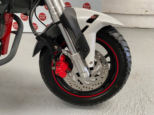 Imagen 10 de 15 de Benelli Tnt 135 2020