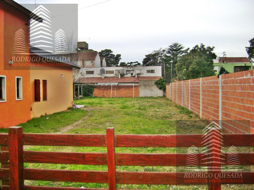 Amplia Casa Sobre Av Tucuman En San Bernardo - Permuta Por 2 Unidades!!