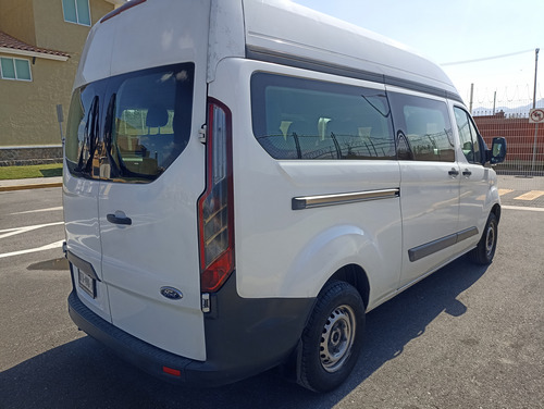 Ford Transit 2.2 Pasajeros Larga Techo Alto Custom Mt