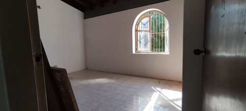 Imagen 4 de 14 de Casa En El Castaño