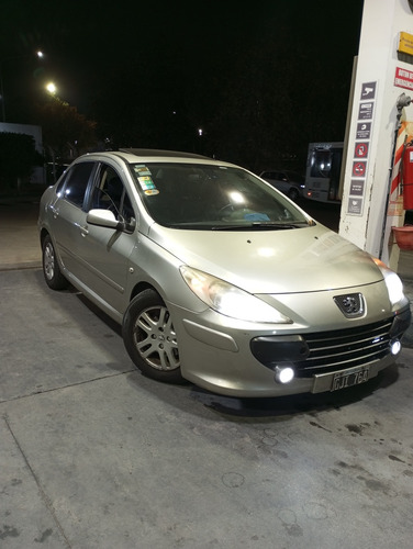 Peugeot 307 2.0 Sedan Xs Premium Tip 143cv