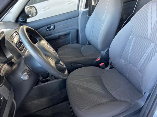 Fiat Palio 1.4 Mpi Attractive Weekend 8v Flex 4p Manual