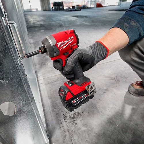 Destornillador De Impacto Hexagonal 1/4 Milwaukee 2953-22