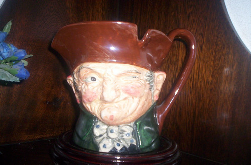 Muy Antigua Y Rara Jarra Musical Royal Doulton Old Charley